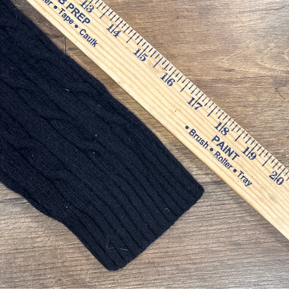 J Crew Womens Sweater Large Blue Cable Knit V Neck, Shrunk Fits Like a Small - Picture 12 of 13